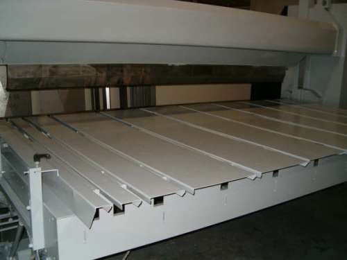 2550mm X 4,5mm LVD STRIPIT 4,5-25, HYDRAULIC FOLDING MACHINE