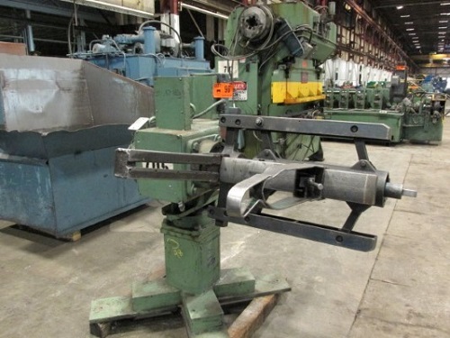 3,000 Lb. HYDRAULIC UNCOILER