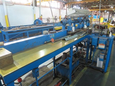 CUSTOM HYDRAULIC STRAIGHTENER