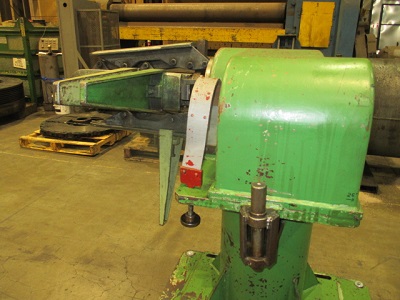MANDREL TYPE UNCOILER