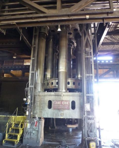 4000 TON LAKE ERIE DOUBLE ACTION HYDRAULIC PRESS