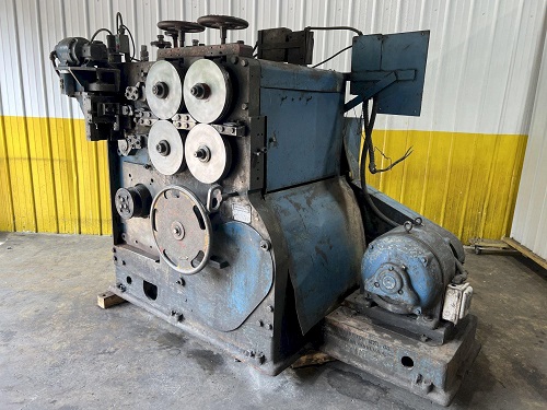 TORRINGTON MODEL #W13A WIRE SPRING COILER / COIL MAKING MACHINE