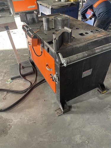 SCHNELL P/60 TABLE BENDER