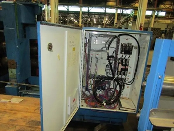 12 (305mm) X 12 (305mm) RUESCH 2 HIGH REVERSING ROLLING MILL