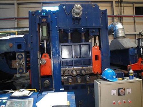 96.5 (2450MM) X 25MM X 70,000# CUT-TO-LENGTH LINE