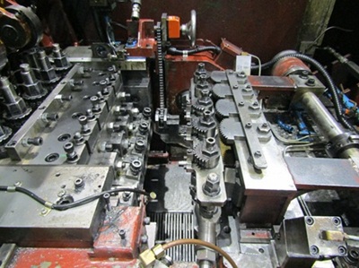SAKAMURA NF530, NUT FORMER